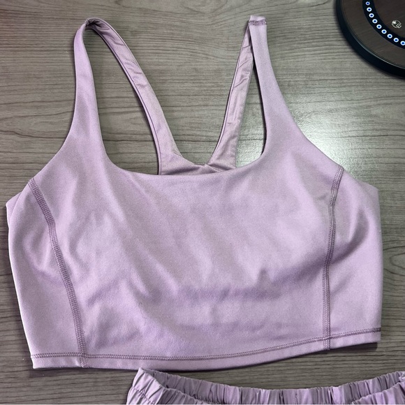 Matching workout set - Picture 5 of 7